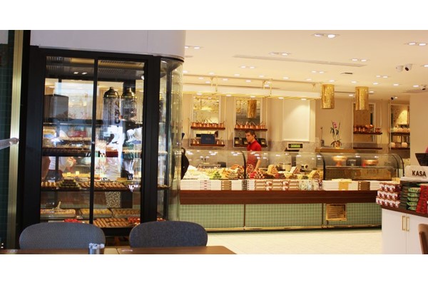 Gulluoglu Patisserie